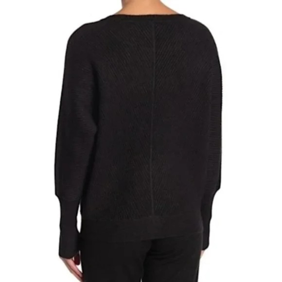 New Devotion by Cyrus Dolman Sleeve Ribbed Center Seam Sweater Black Size 1X - Picture 2 of 9